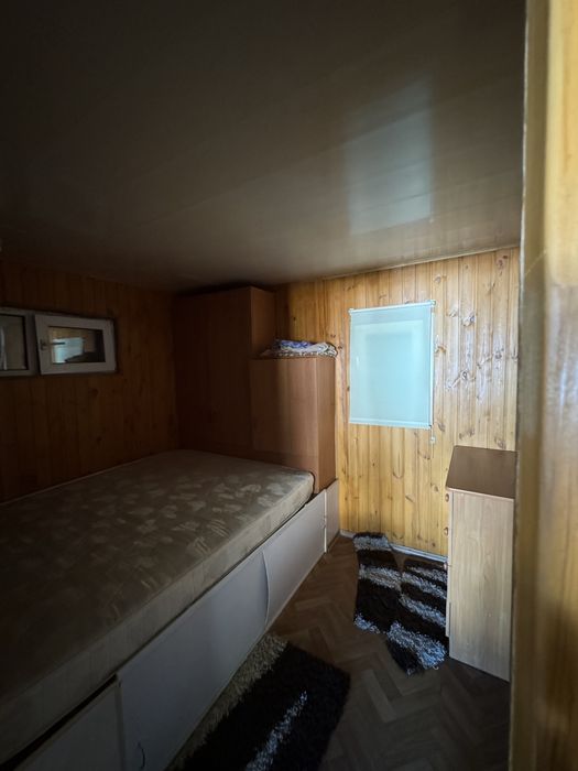 Продам будинок на 2му причалі з банею! Вихід на воду