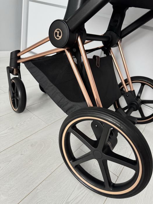 Коляска  Cybex Priam 4.0
