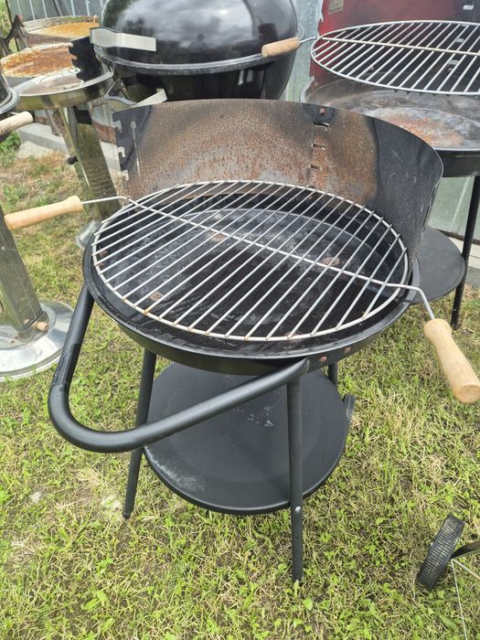 Grill węglowy gril