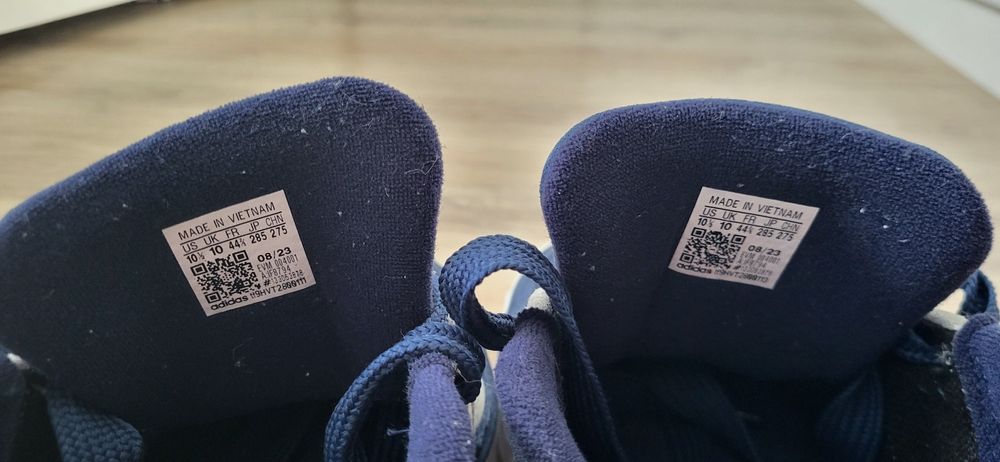 Кросівки Адідас Адіматік