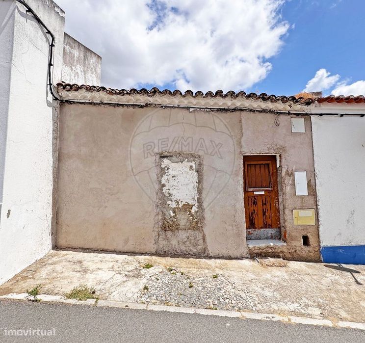 Moradia T2 para venda — Ervidel, Beja