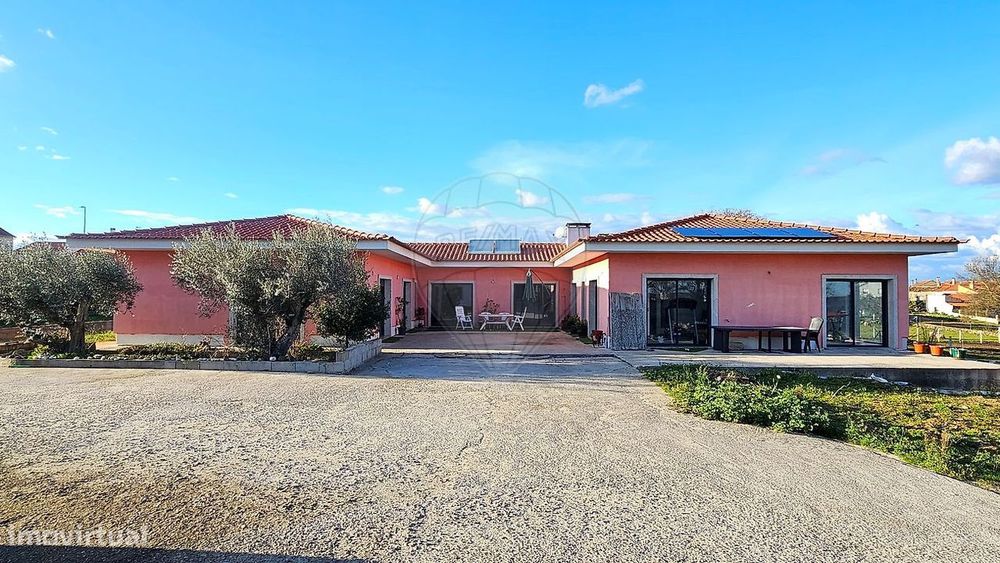 Moradia T3 para venda