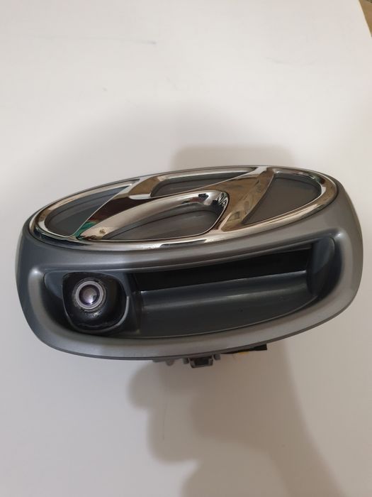 Ручка багажника,амортизатори,ковпачки диска Hyundai Ioniq