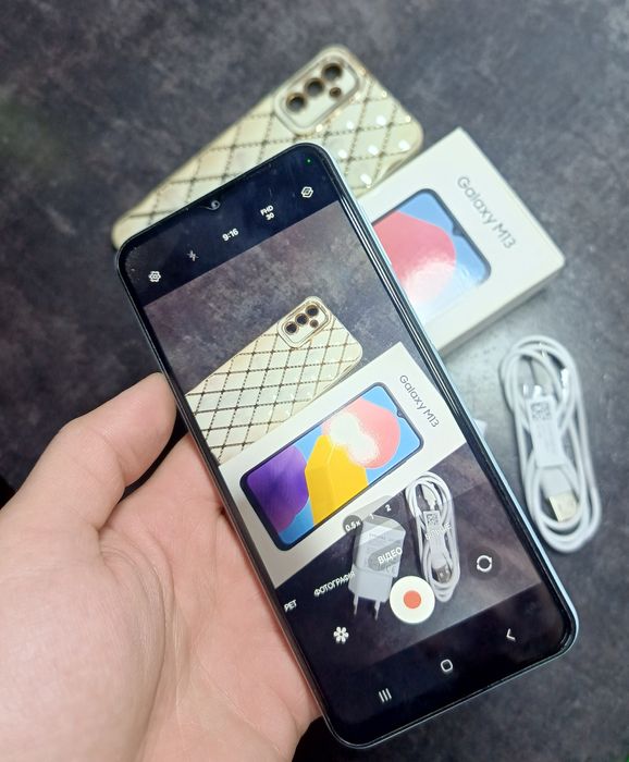 Samsung m13 4/64 Чудовий стан!