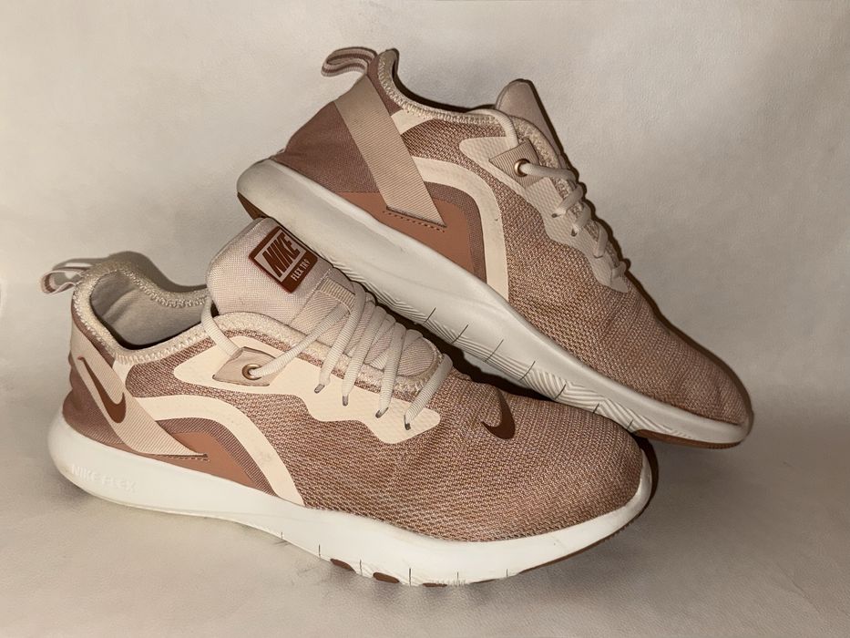 Оригінальні кросівки Nike Flex TR 9 кроссовки