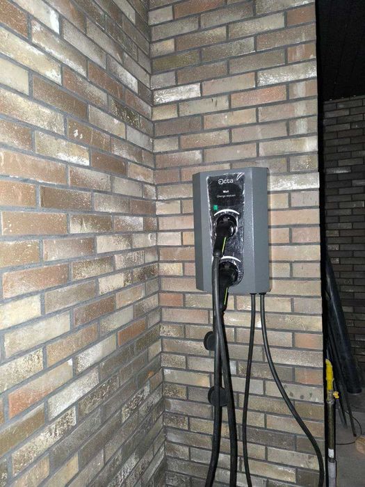 Зарядна станція Octa | 4G, OCPP | Встановлення по Україні | Tesla BYD