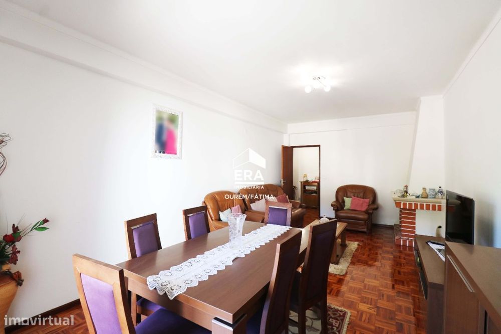 Apartamento T3 localizado em Ourém