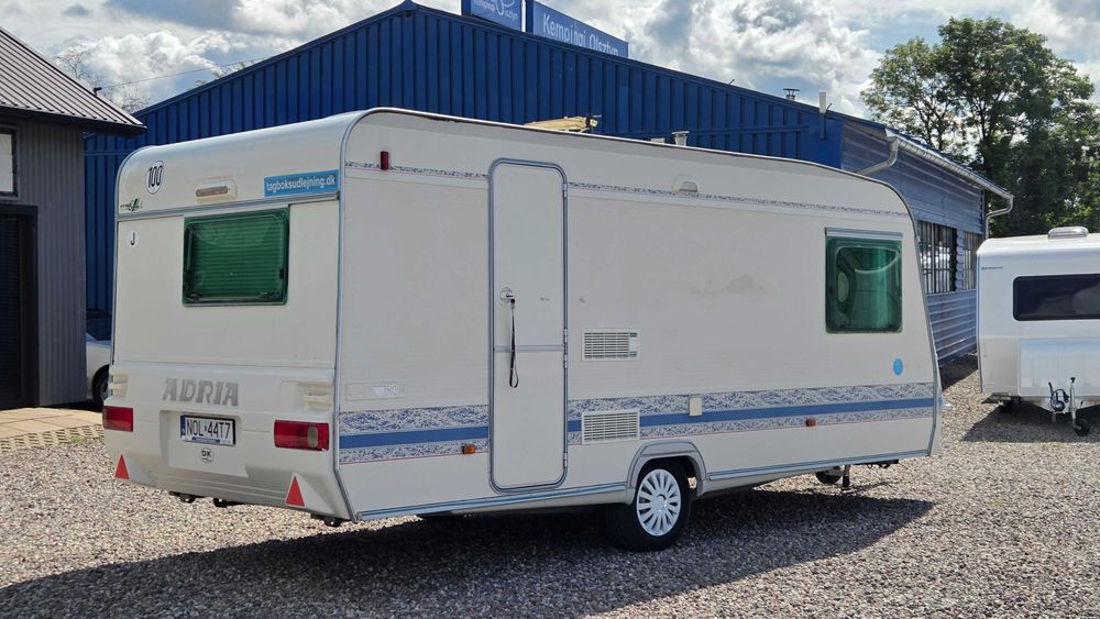 Adria A 502 Łóżka pojedyncze! DMC1300kg Przedsionek WC Ogrzewanie