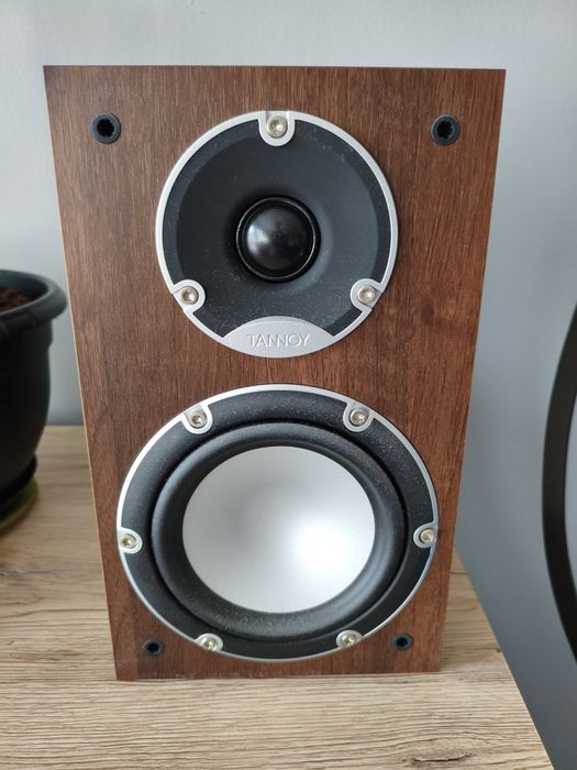 Kolumny głośniki podstawkowe Tannoy 7.1 , 2 szt. + Kable