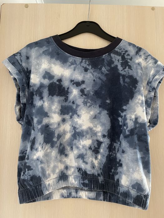 Топ Armani Exchange