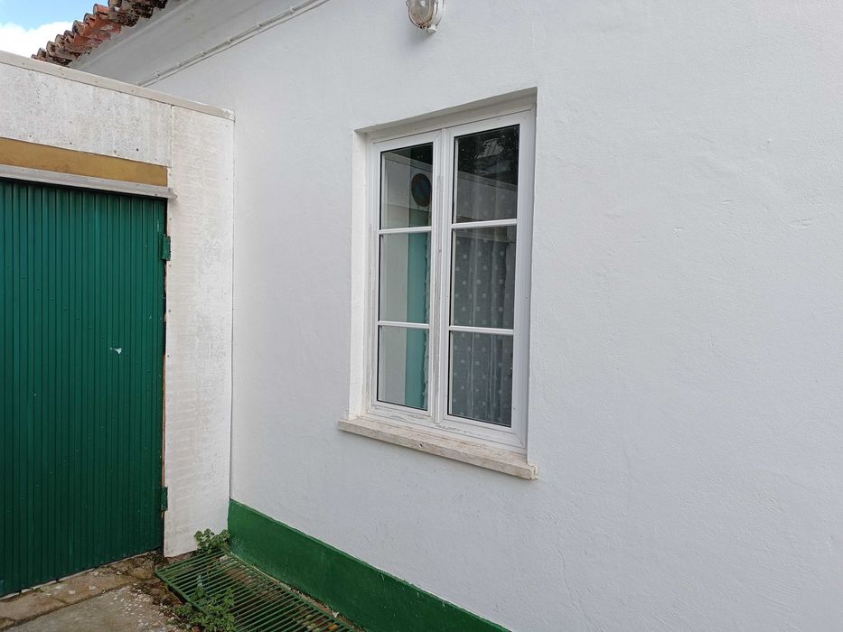 Moradia T3 Malveira lote 250m2, garagem, jardim e terraço