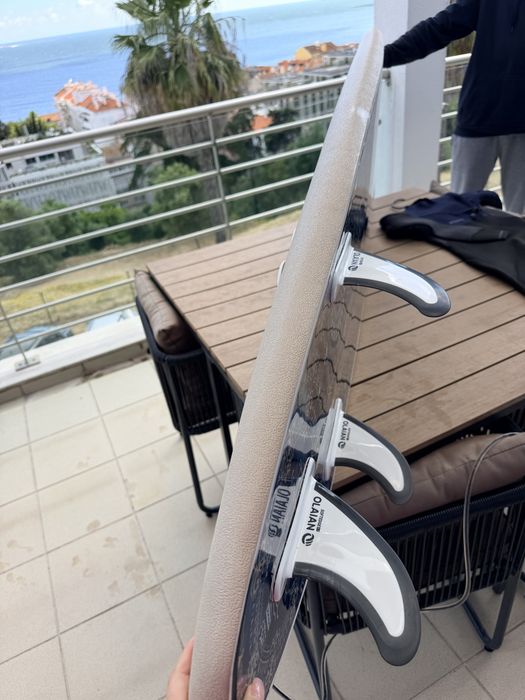 Prancha Surf Olaian 8’2 56L + capa e leash | Excelente estado