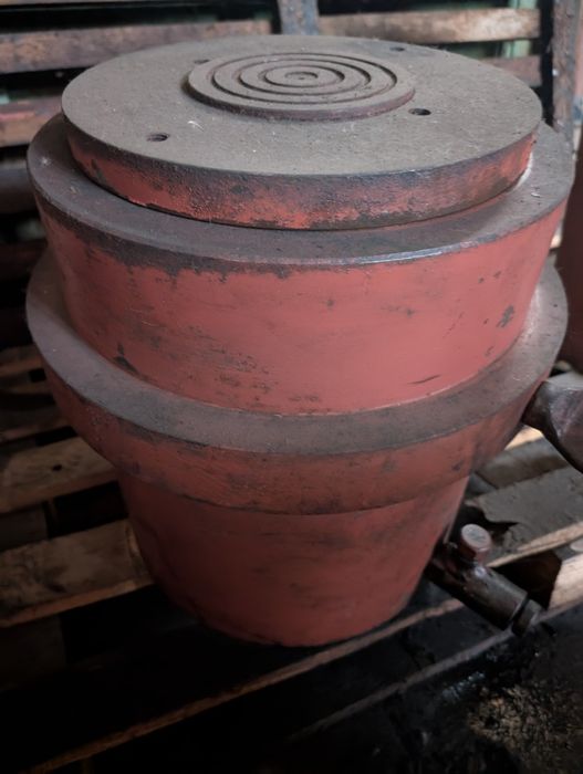 Домкраты 50, 100, 200 тонн