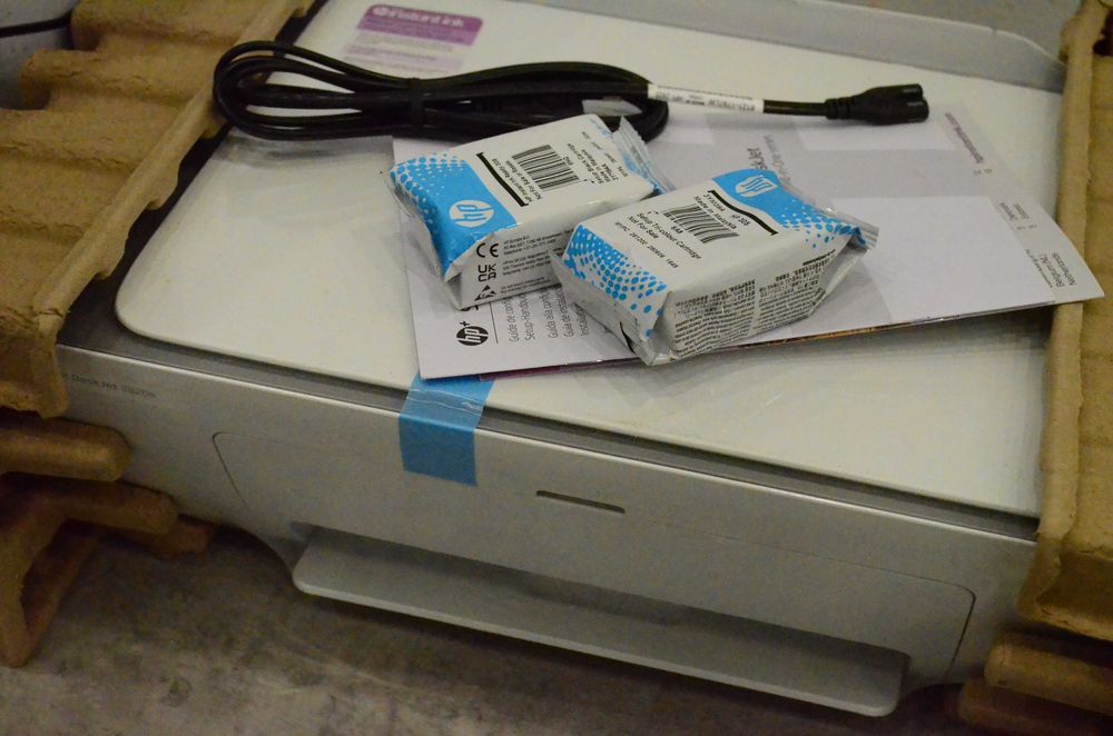 Drukarka wielofunkcyjna HP DeskJet 2820e  skaner HP Smart