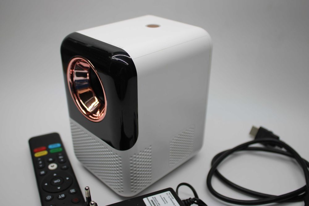 Projektor LCD HPXpro x10 mini biały 1080p 4K 350ANSI przenośny SmartTV