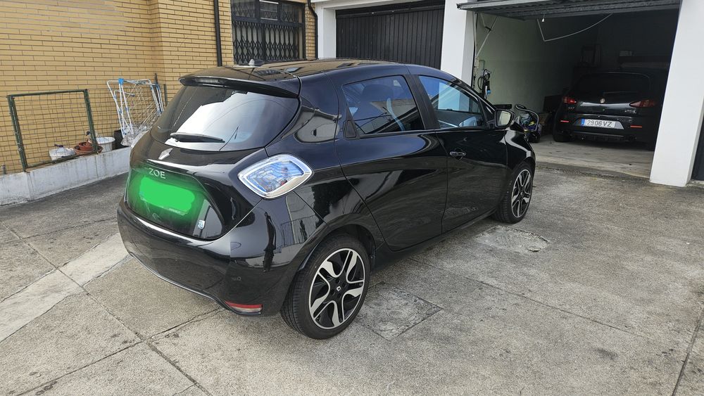 Renault Zoe Intens 22 kWh – Excelente Estado | Ideal para a Cidade