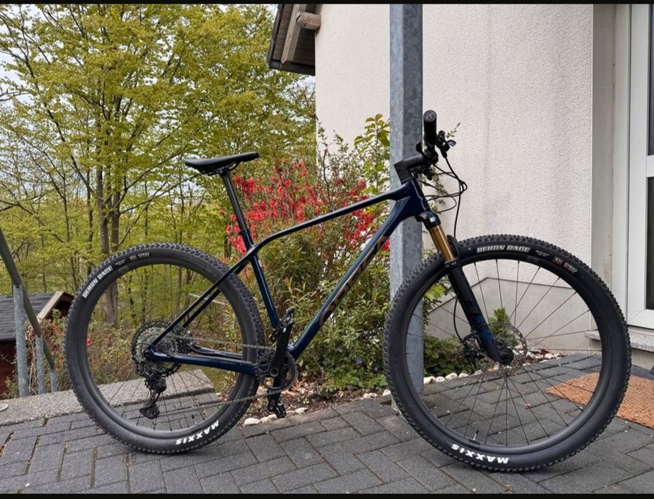 Orbea Alma M-Pro 29 Carbon FOX Kashima XT
