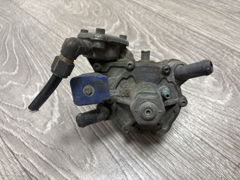 Редуктор газовий TOMASETTO 67R-014066