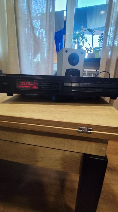 YAMAHA T420 тюнер