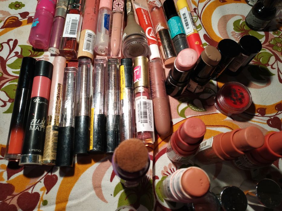 Косметика для жінок