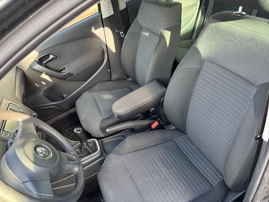 Volkswagen vw polo 6r 1.6 TDI bogate wyposażenie bluemotion