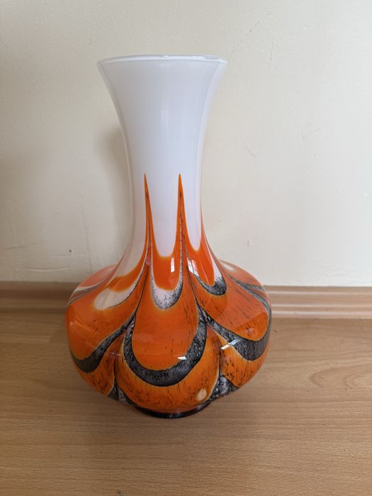 Wazon Italia Opaline