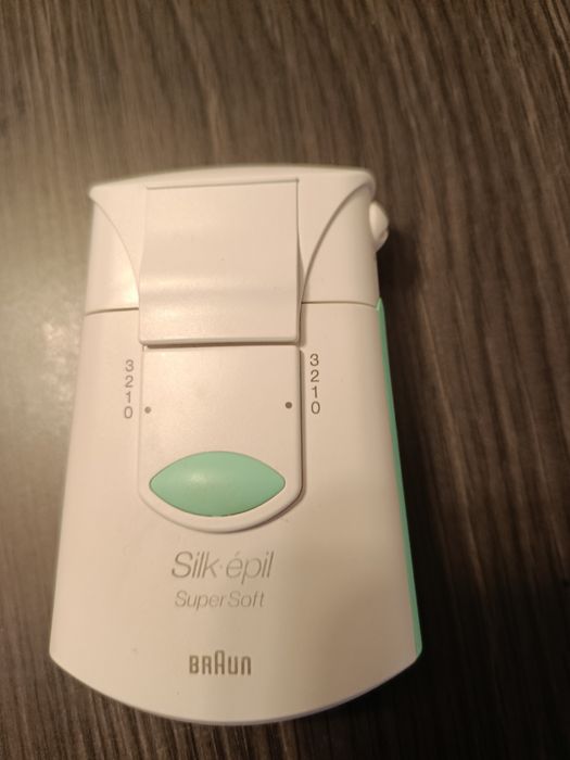Depiladora Braun.