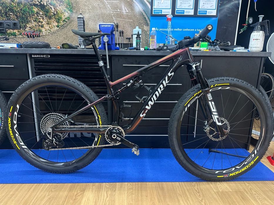 S-WORKS Epic 8 quadro + suspensão Flight Attendant