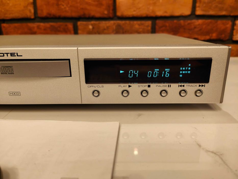 ROTEL RCD-02 ! Znakomity odtwarzacz Cd ! Pilot Instrukcja