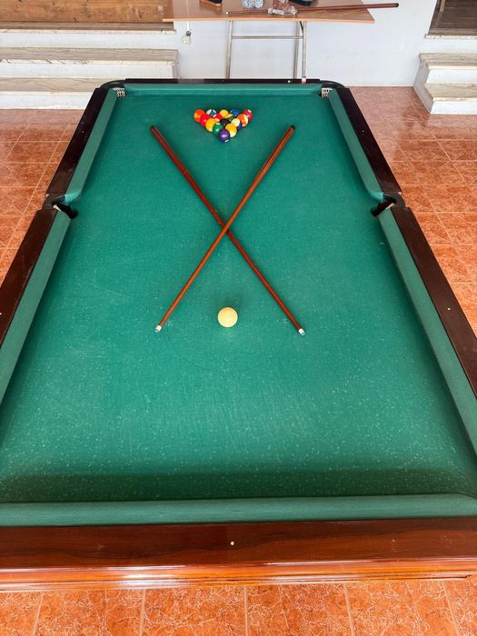 Mesa de bilhar usada em óptimo estado