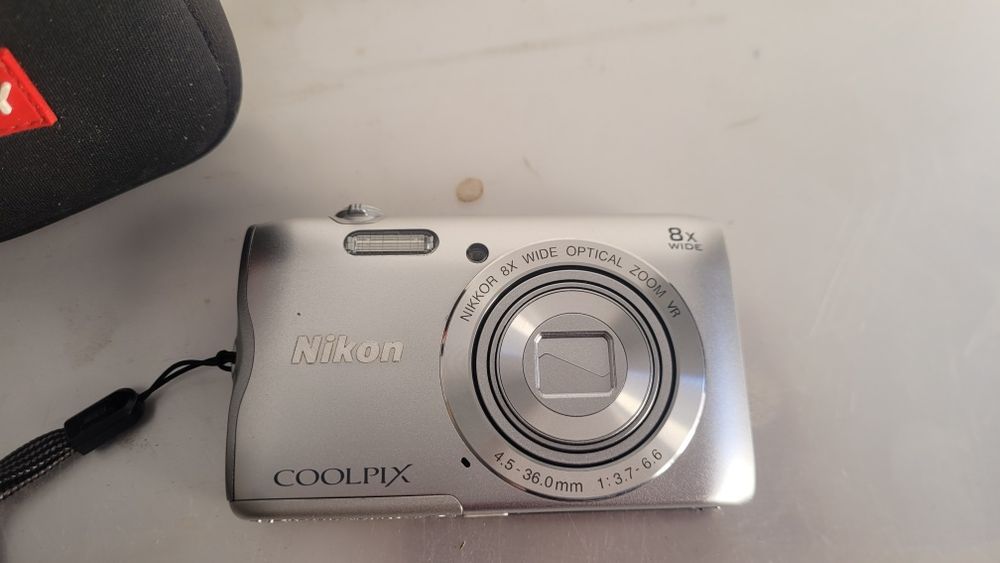 цифровий фотоапарат Nikon coolpix A 300