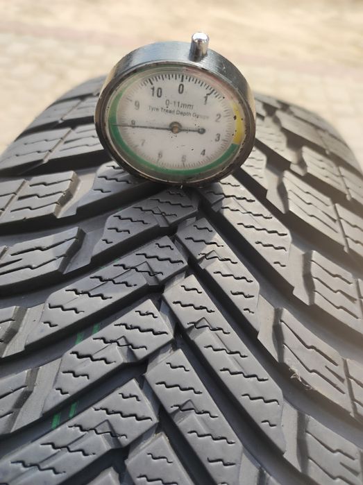 185.65.14 jedna opona Nokian WeatherProof  8mm