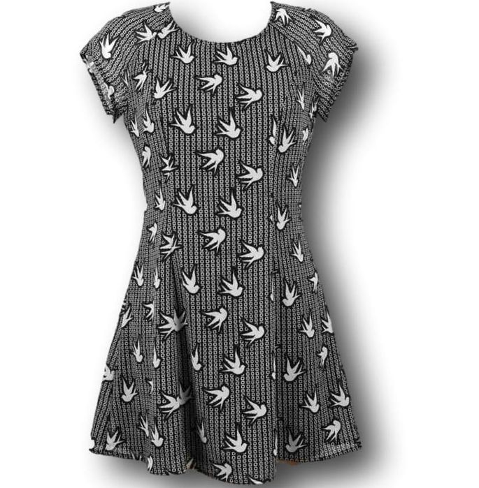 Літня  шифонова  сукня з принтом ластівок H&M