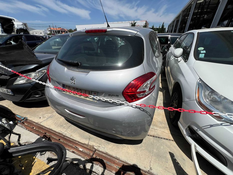 PEÇAS PEUGEOT 208 ANO 2013 1.4 HDI