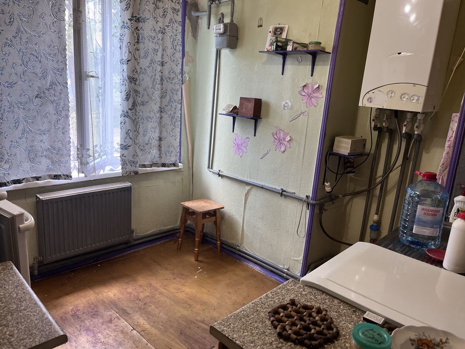 Продам однокомнатну квартиру Данилівка Фастівський район.