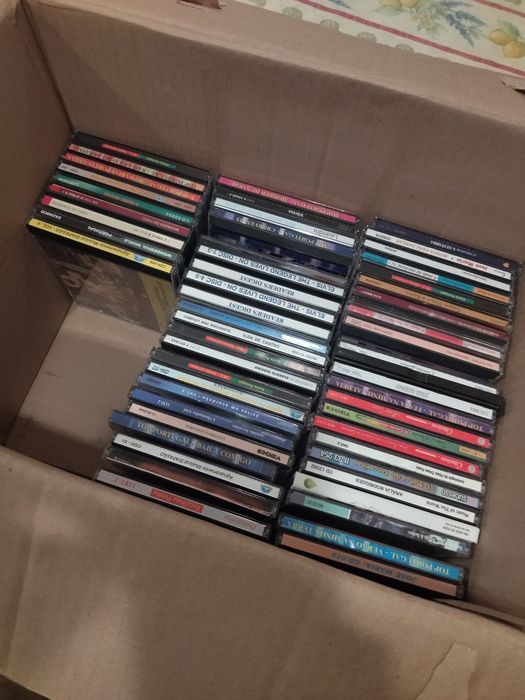 CDs de Musica pimba/portuguesa/fado