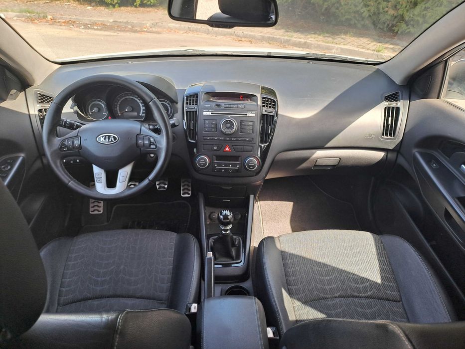 KIA CEED SW - 2011