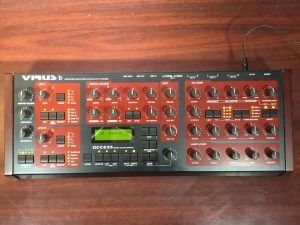 Polyend Play/ ACCESS VIrus / Roland MC 909/ TB-3