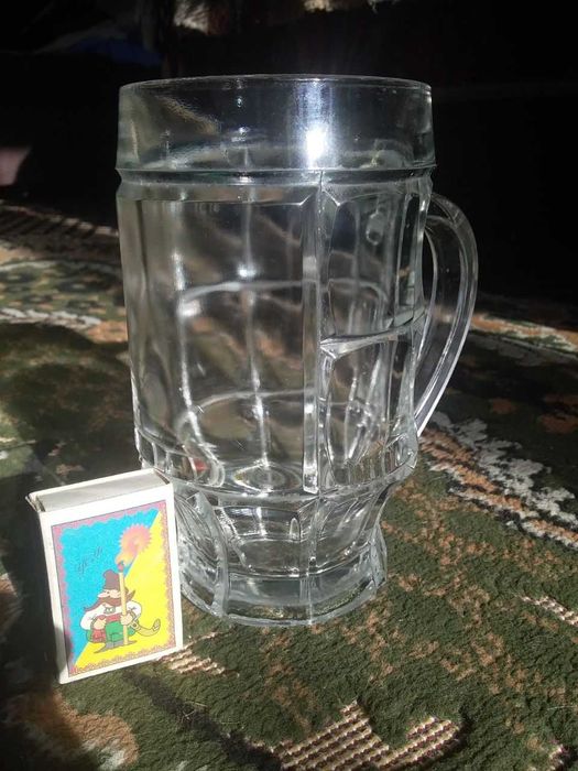 Стеклянная пивная кружка 0,5л