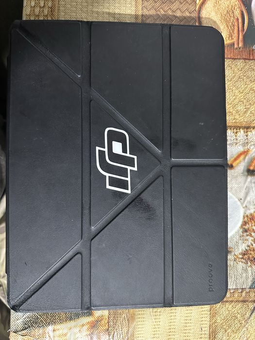 продам Ipad Air 11 m2