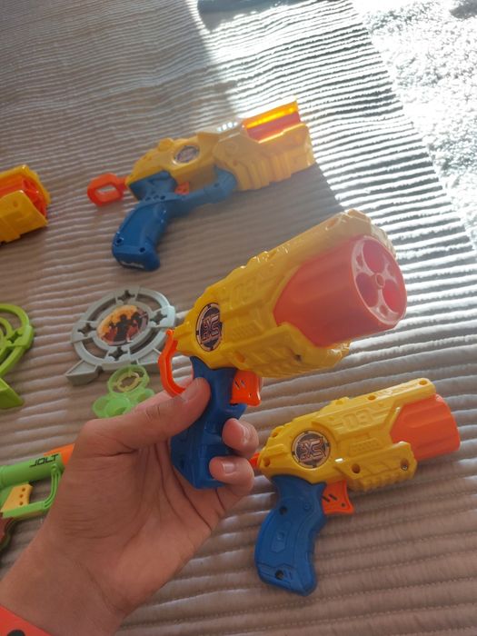 Nerf's, balas e alvos
