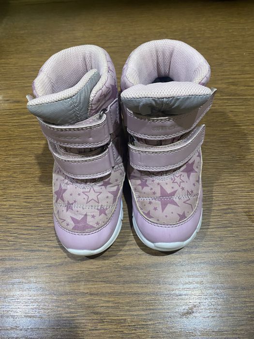 Продам зимние сапоги Geox