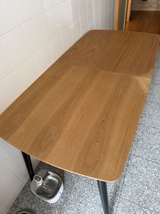 Mesa de jantar extensível