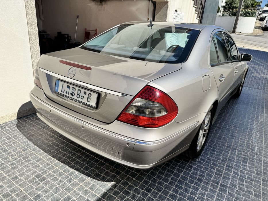 Mercedes-Benz E 270 CDI Avantgarde — 2002 — 210.000 km