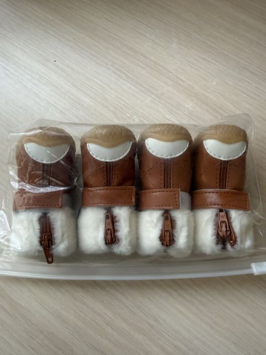 Взуття зимова для собак