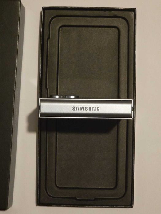 Samsung Z FLIP 6 - 256 GB / BLUE