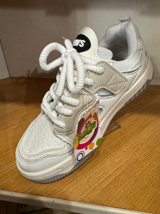 Продам дитяче взуття