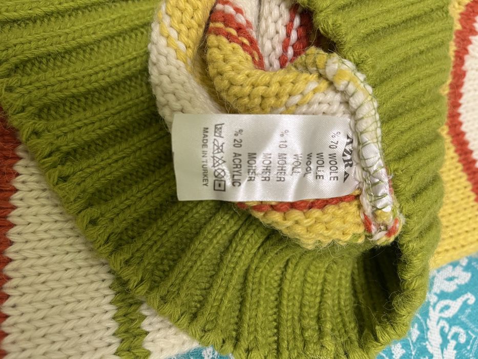 Светр підлітковий