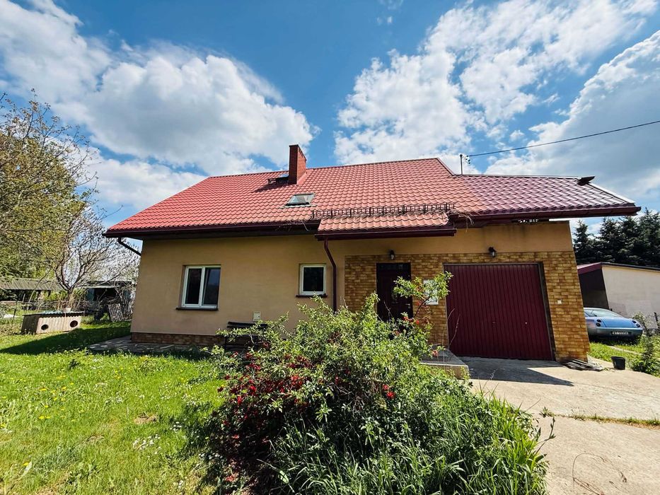 Dom z prywatnym stawem i działką 5000m2