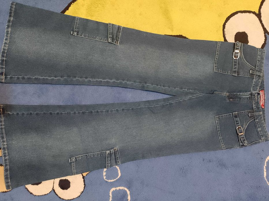 Spodnie dzwony jeansowe jeansy klapy kieszenie